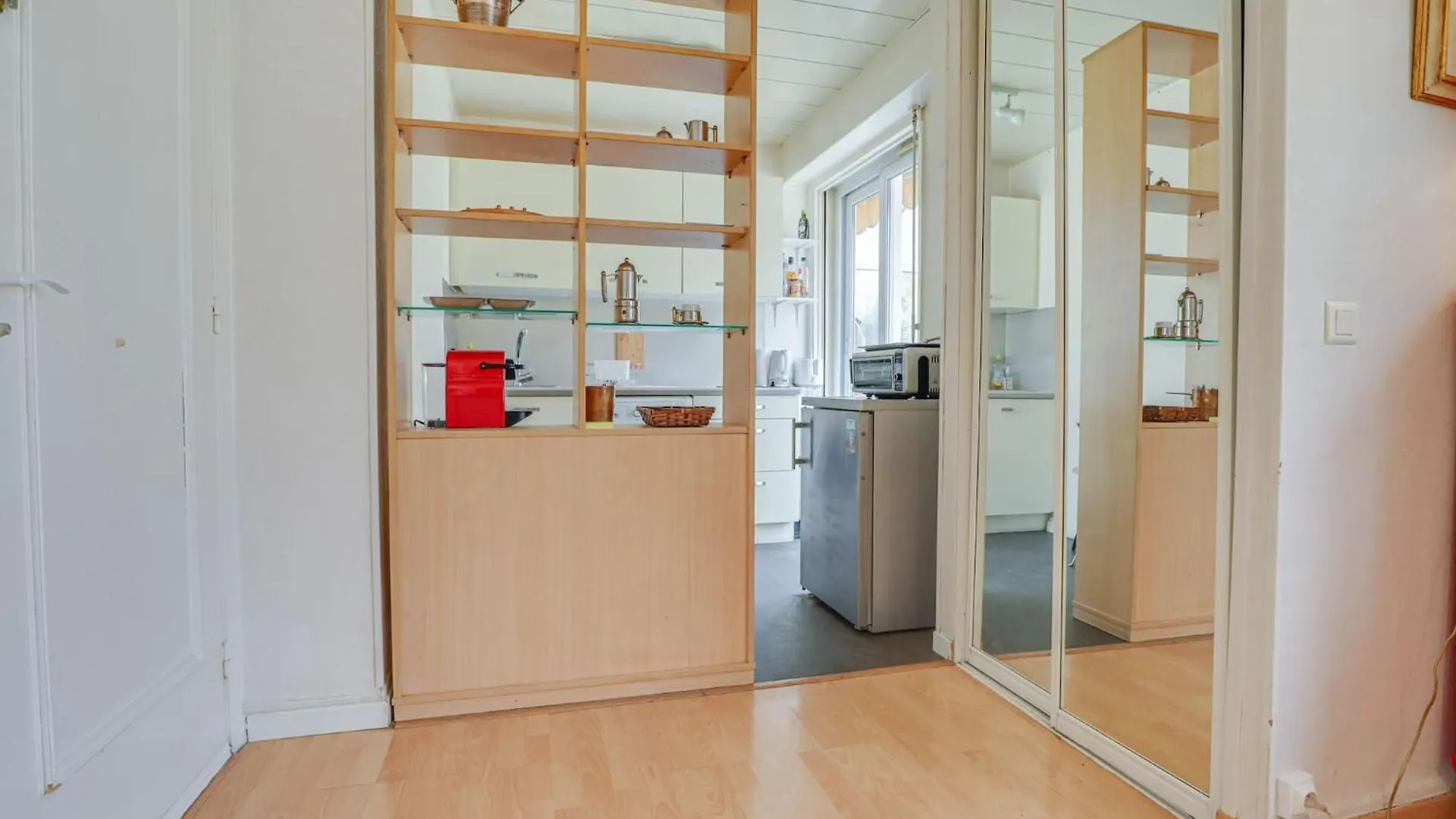 Cosy Studio, Proche Plage Et Gare, Vue Montagne Roquebrune-Cap-Martin