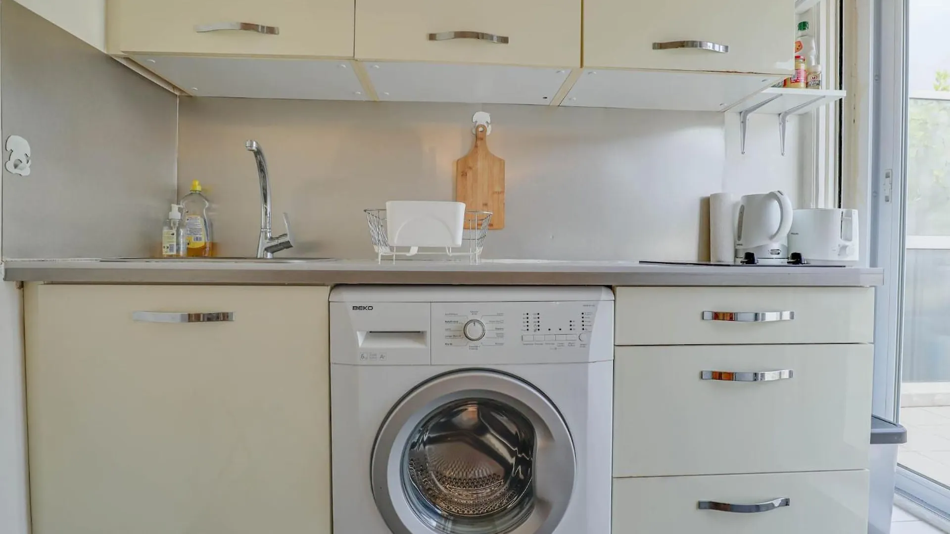 Cosy Studio, Proche Plage Et Gare, Vue Montagne Roquebrune-Cap-Martin